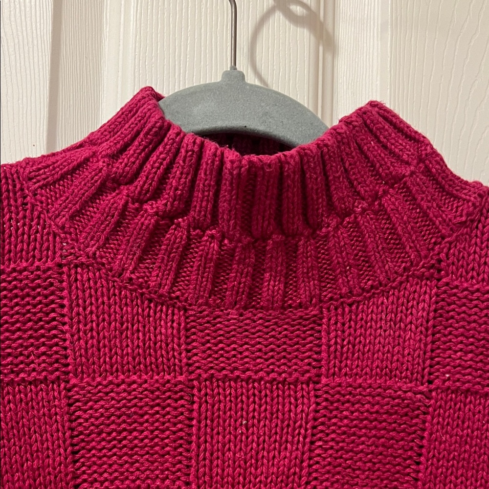Vintage Berry Red Textured Turtleneck Sweater - Picture 3 of 6